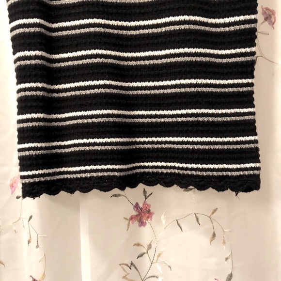 Cloud Chaser Knit Tank - Picture 3 of 6